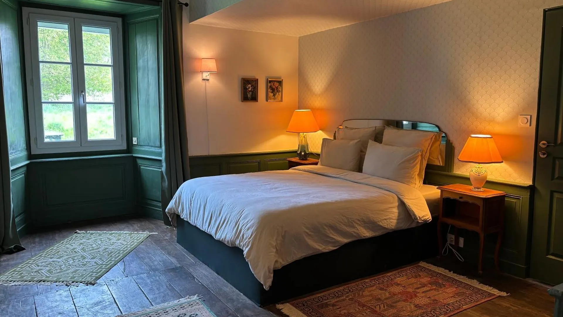 L'Echappee Belle Bed and Breakfast Sixt-sur-Aff Bed & Breakfast